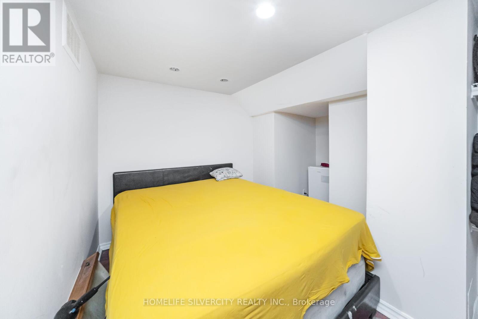 16 Coralreef Crescent, Brampton, Ontario  L6R 2H5 - Photo 40 - W12582728