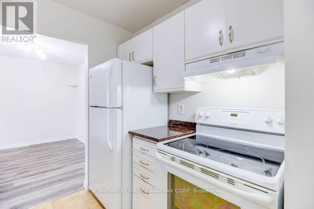 117 - 148 Conway Drive, London South, Ontario  N6E 3N4 - Photo 4 - X12582788