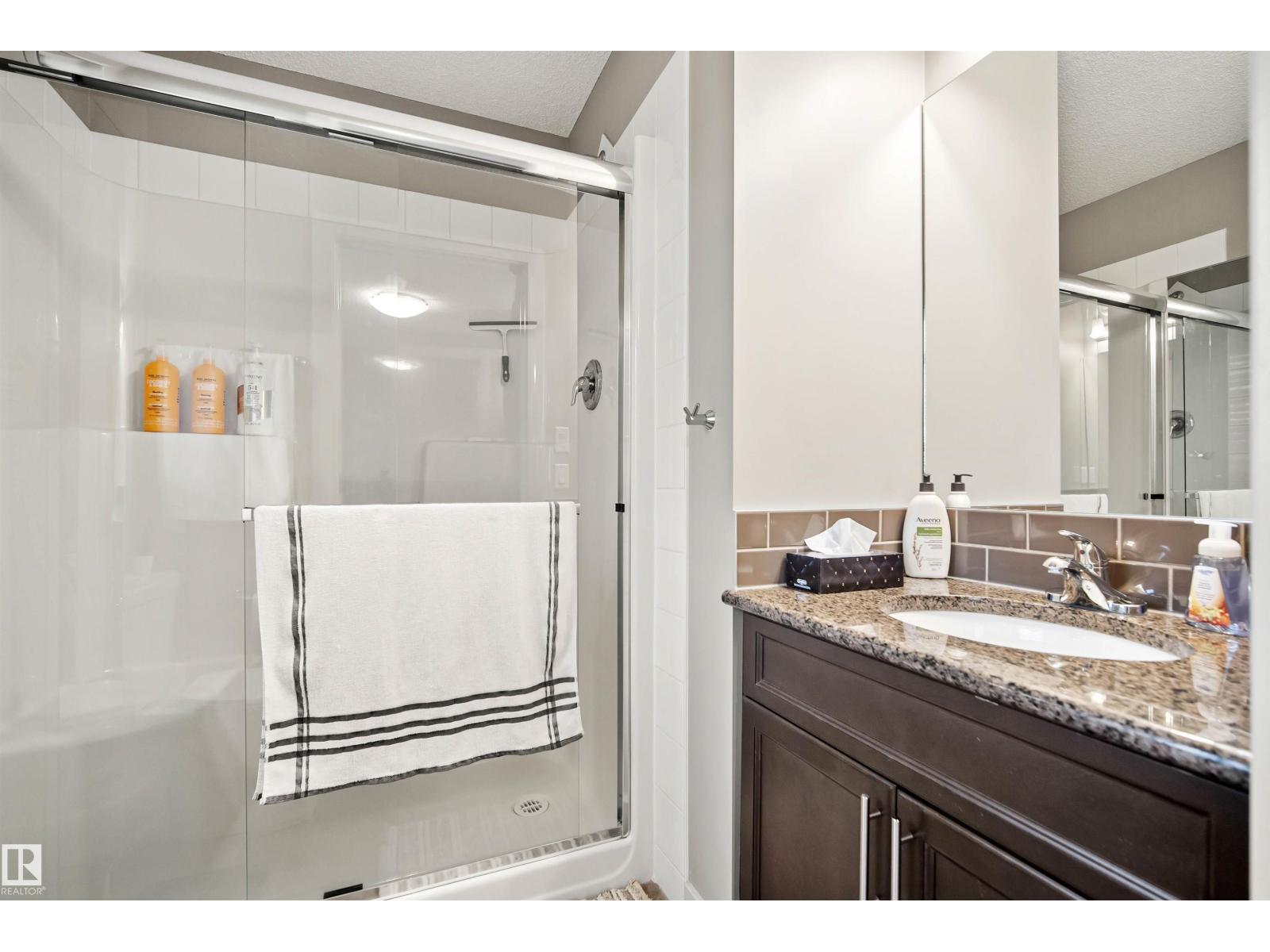 2063 Trumpeter Wy Nw, Edmonton, Alberta  T5S 0E7 - Photo 31 - E4466881