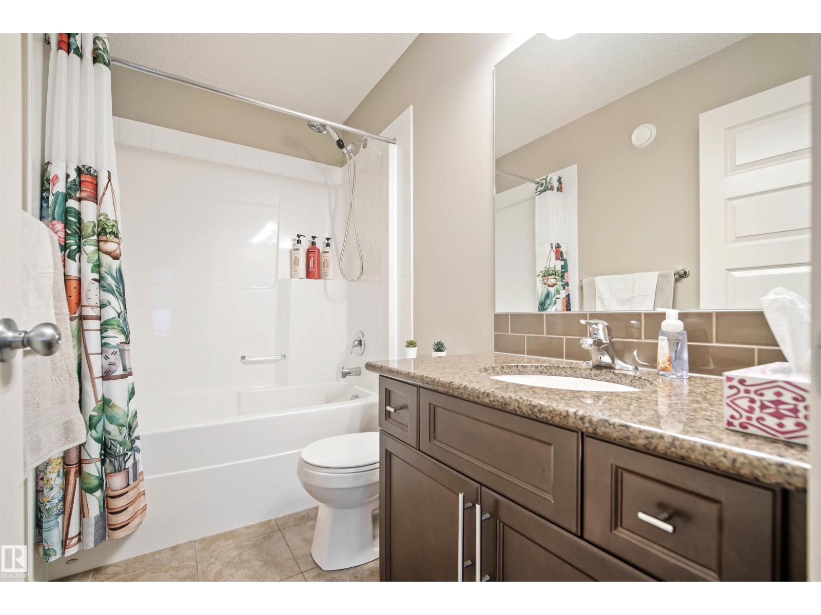 2063 Trumpeter Wy Nw, Edmonton, Alberta  T5S 0E7 - Photo 33 - E4466881