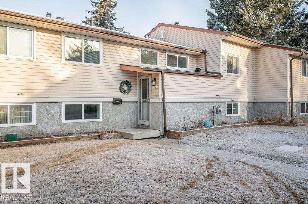 1795 Lakewood Rd S Nw, Edmonton, Alberta  T6K 3B8 - Photo 1 - E4466883
