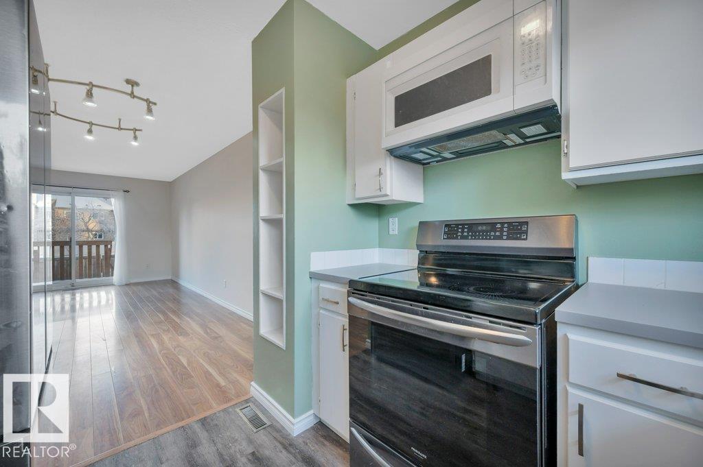 1795 Lakewood Rd S Nw, Edmonton, Alberta  T6K 3B8 - Photo 8 - E4466883