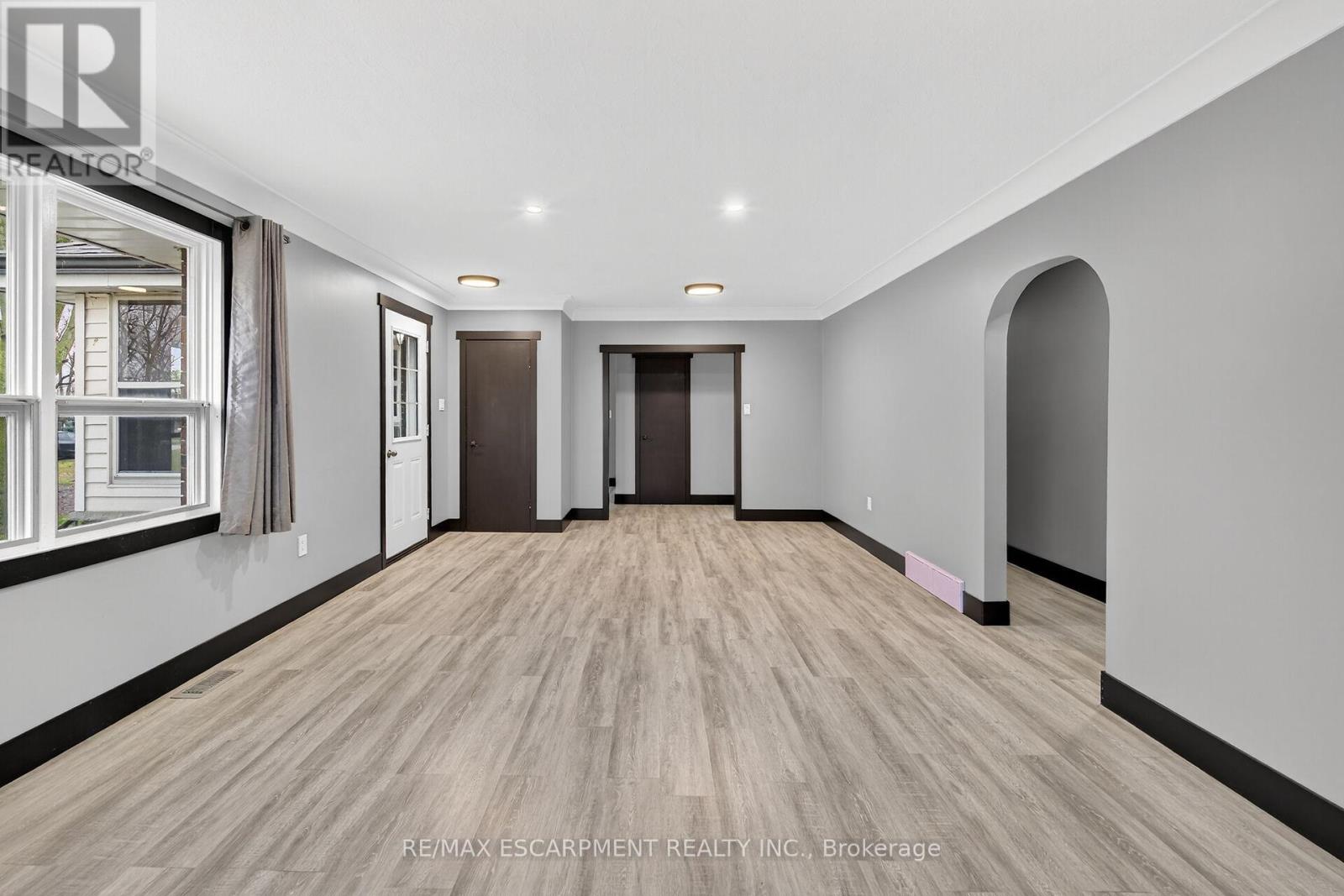 44090 Hendershot Road, Wainfleet, Ontario  N0A 1K0 - Photo 17 - X12582658