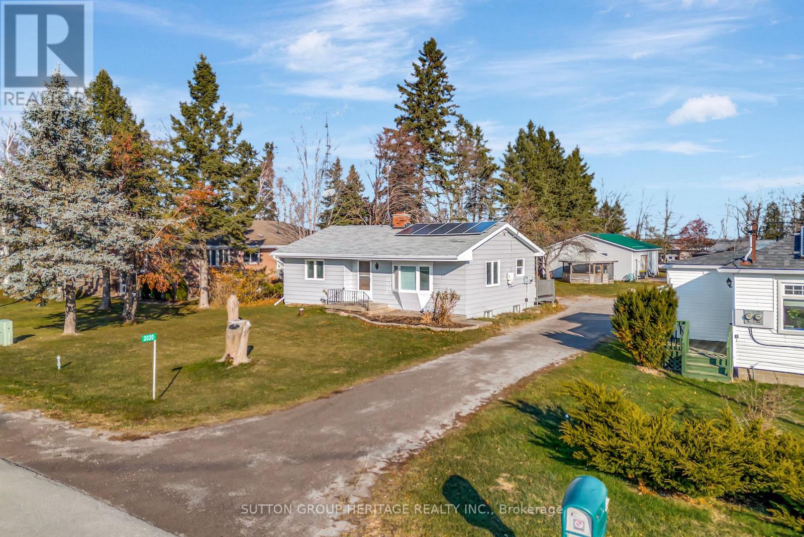 2020 Sturgeon Road, Kawartha Lakes, Ontario  K0M 1L0 - Photo 1 - X12582664
