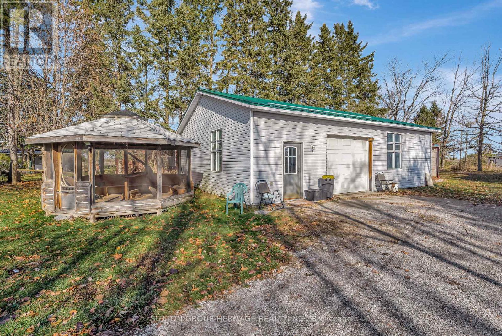2020 Sturgeon Road, Kawartha Lakes, Ontario  K0M 1L0 - Photo 43 - X12582664