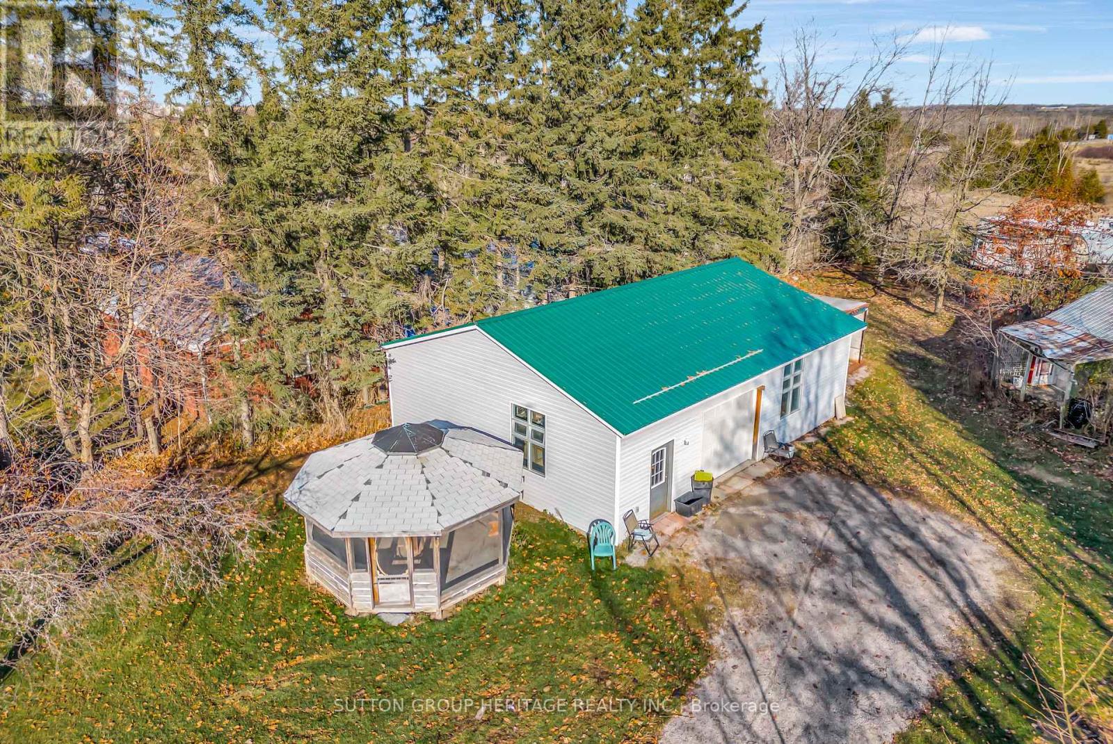 2020 Sturgeon Road, Kawartha Lakes, Ontario  K0M 1L0 - Photo 7 - X12582664
