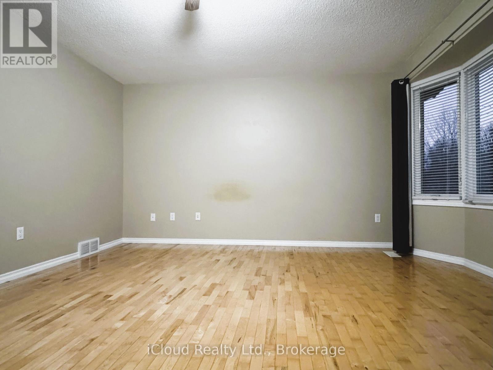 20 Daybreak Drive, London East, Ontario  N5V 4V7 - Photo 25 - X12582704
