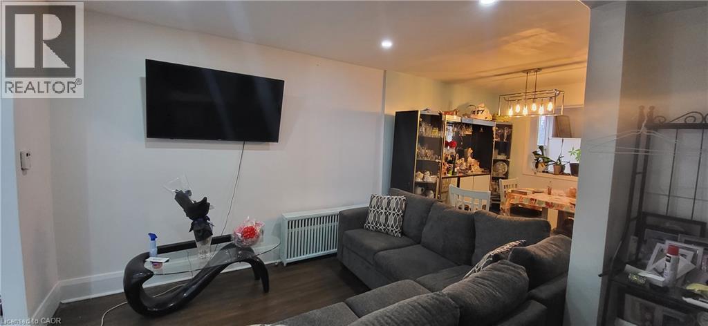 4 Nickle Street, Toronto, Ontario  M6M 2H6 - Photo 4 - 40790810