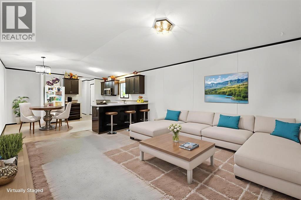 113 Heritage Drive, Okotoks, Alberta T1S 1M4 - Photo 3 - A2255552