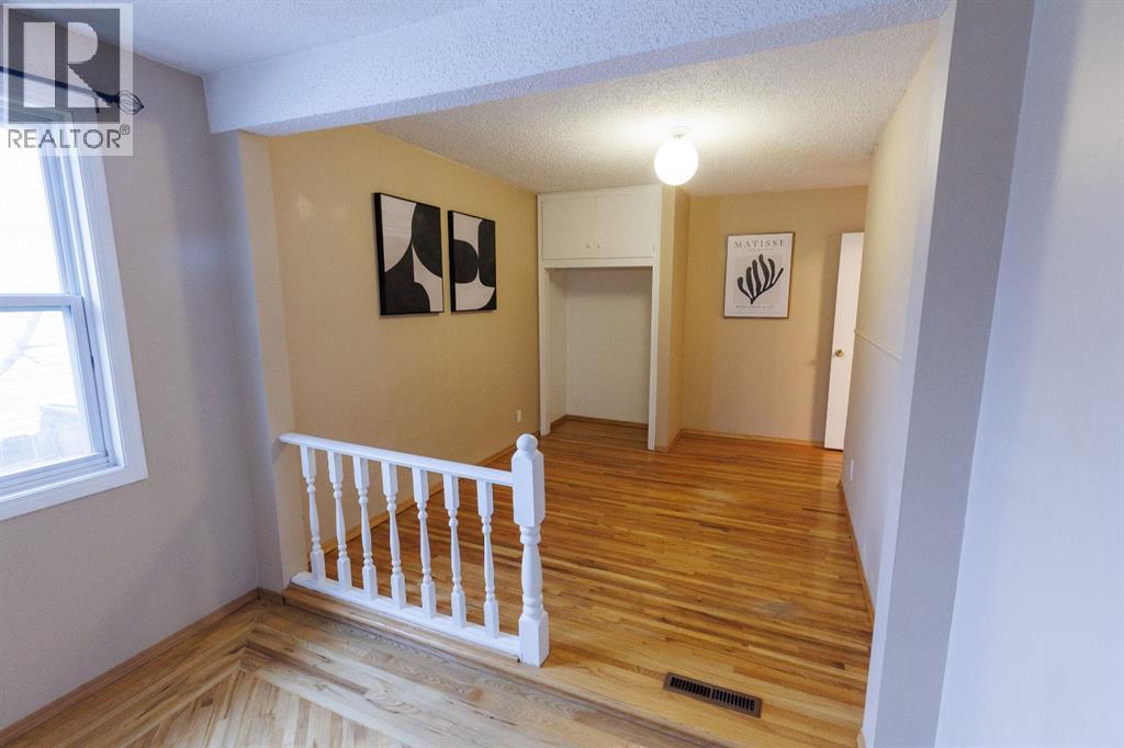 56 Lynndale Crescent Se, Calgary, Alberta  T2C 0T7 - Photo 27 - A2260655