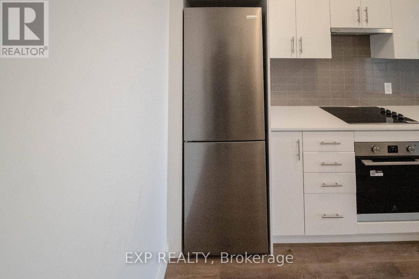 420 - 461 Green Road, Hamilton, Ontario  L8E 5B4 - Photo 13 - X12463348