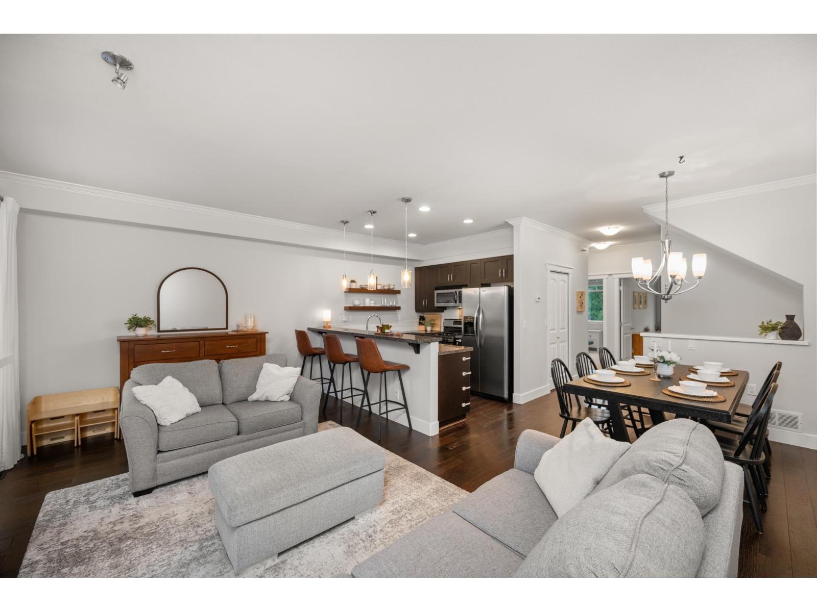 6 15454 32 Avenue, Surrey, British Columbia V3Z 2J8 - Photo 4 - R3070475