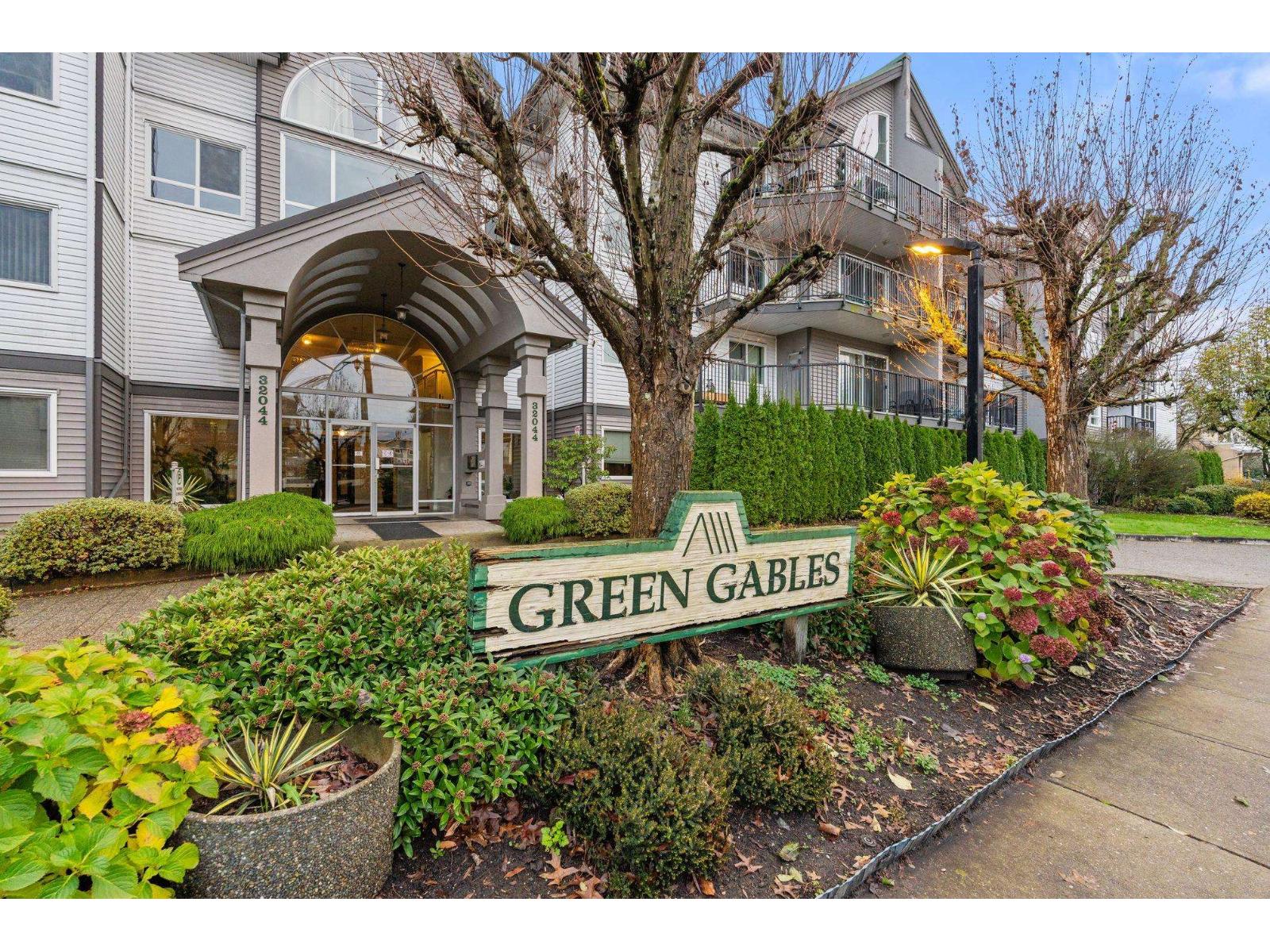 209 32044 Old Yale Road, Abbotsford, British Columbia  V2T 2C9 - Photo 2 - R3070537