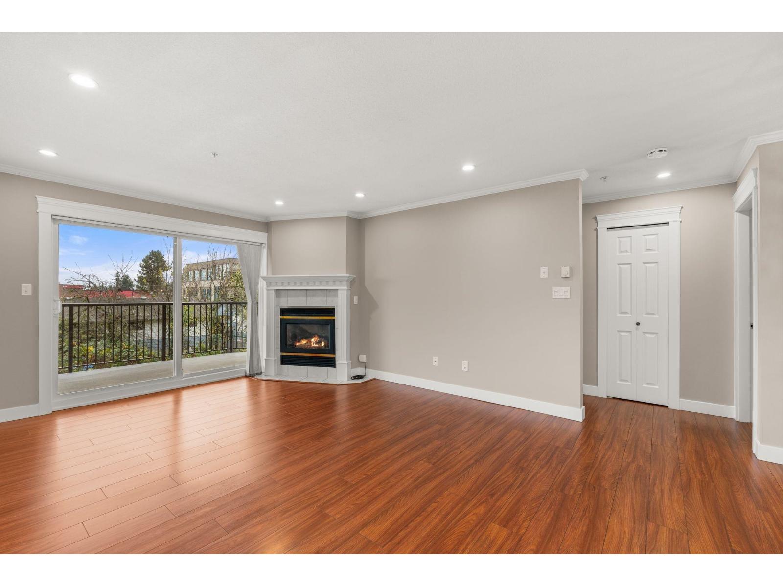 209 32044 Old Yale Road, Abbotsford, British Columbia  V2T 2C9 - Photo 7 - R3070537