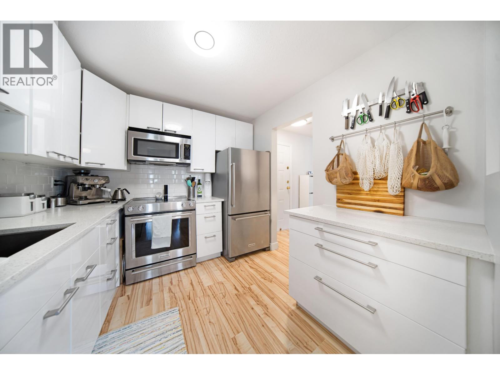 305 1175 Heffley Crescent, Coquitlam, British Columbia  V3B 7J2 - Photo 7 - R3070619