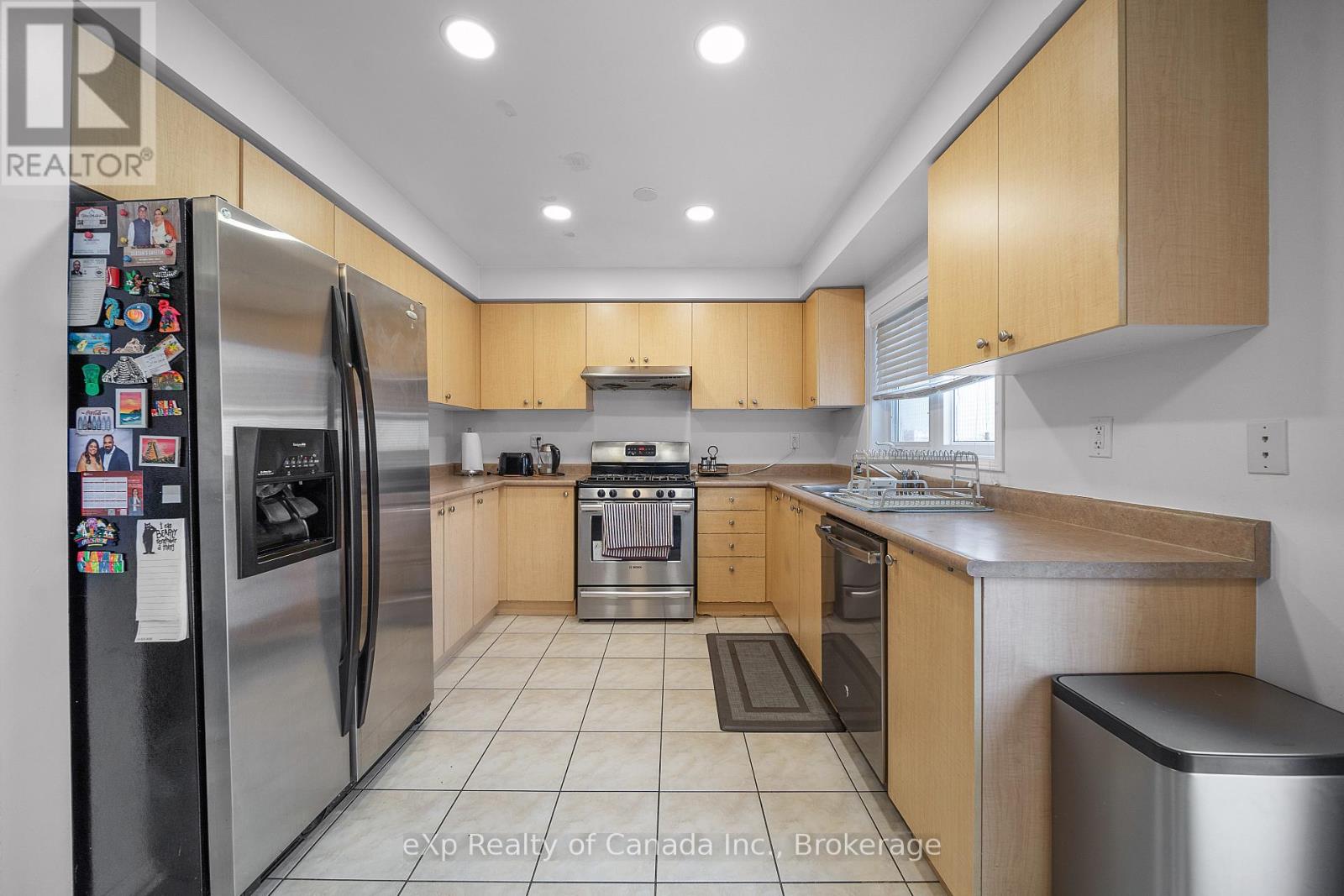 3314 Flagstone Drive, Mississauga, Ontario  L5M 7T7 - Photo 10 - W12582800