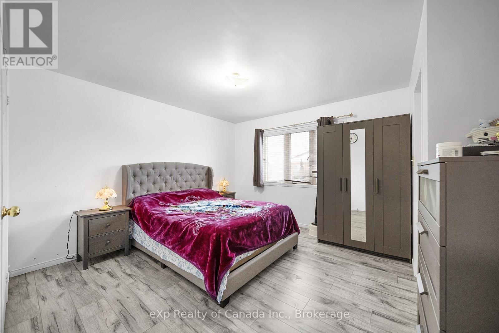 3314 Flagstone Drive, Mississauga, Ontario  L5M 7T7 - Photo 17 - W12582800