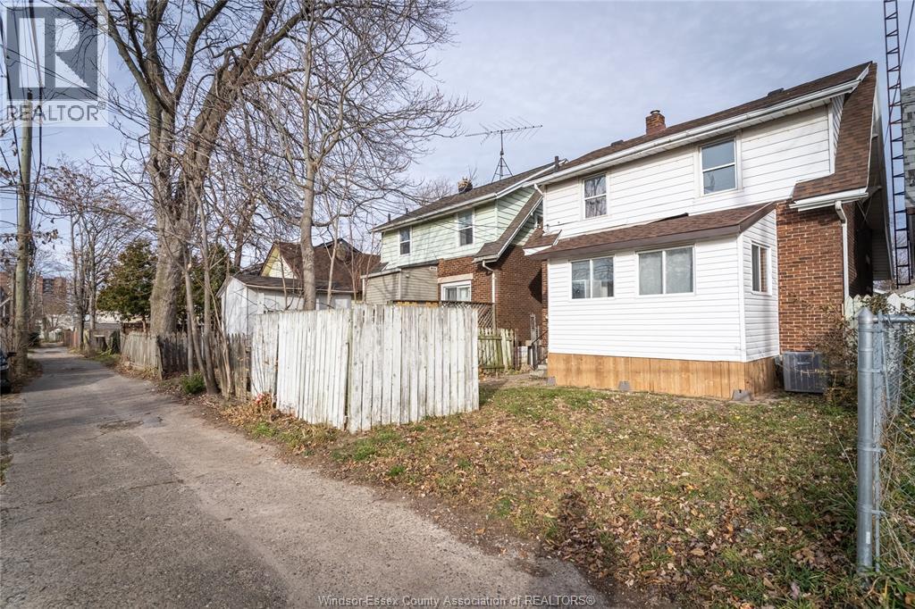 357 Josephine Avenue, Windsor, Ontario  N9B 2K9 - Photo 31 - 25030723