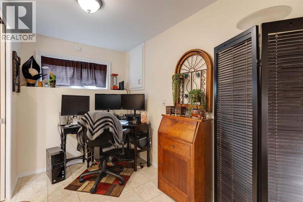 87 Falton Close Ne, Calgary, Alberta  T3J 1X2 - Photo 20 - A2251298