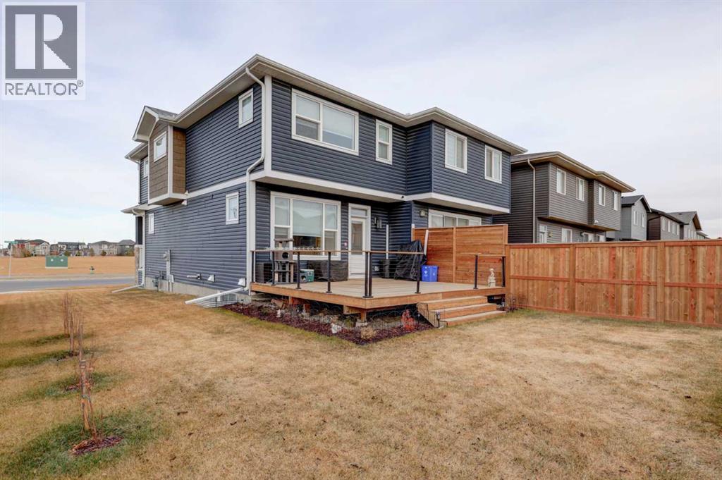 1601 Chinook Gate Drive Sw, Airdrie, Alberta  T4B 5J4 - Photo 32 - A2270826