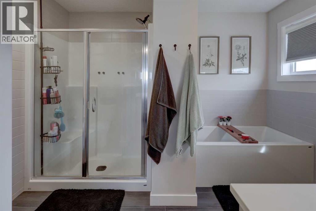 1601 Chinook Gate Drive Sw, Airdrie, Alberta  T4B 5J4 - Photo 15 - A2270826