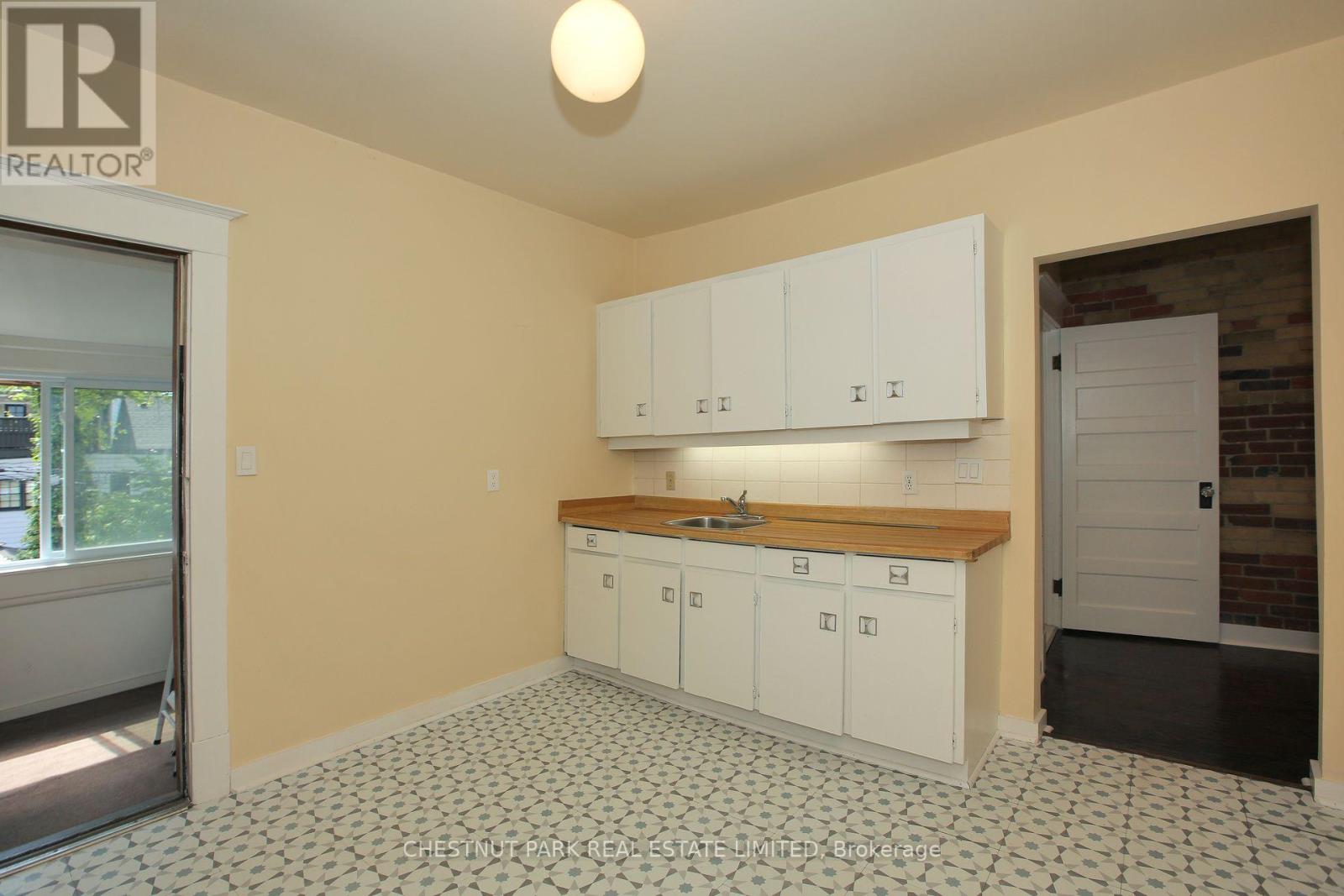 151 Marlborough Place, Toronto, Ontario  M5R 3J5 - Photo 19 - C12582820