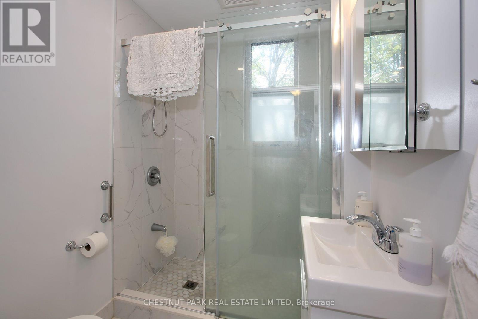 151 Marlborough Place, Toronto, Ontario  M5R 3J5 - Photo 8 - C12582820