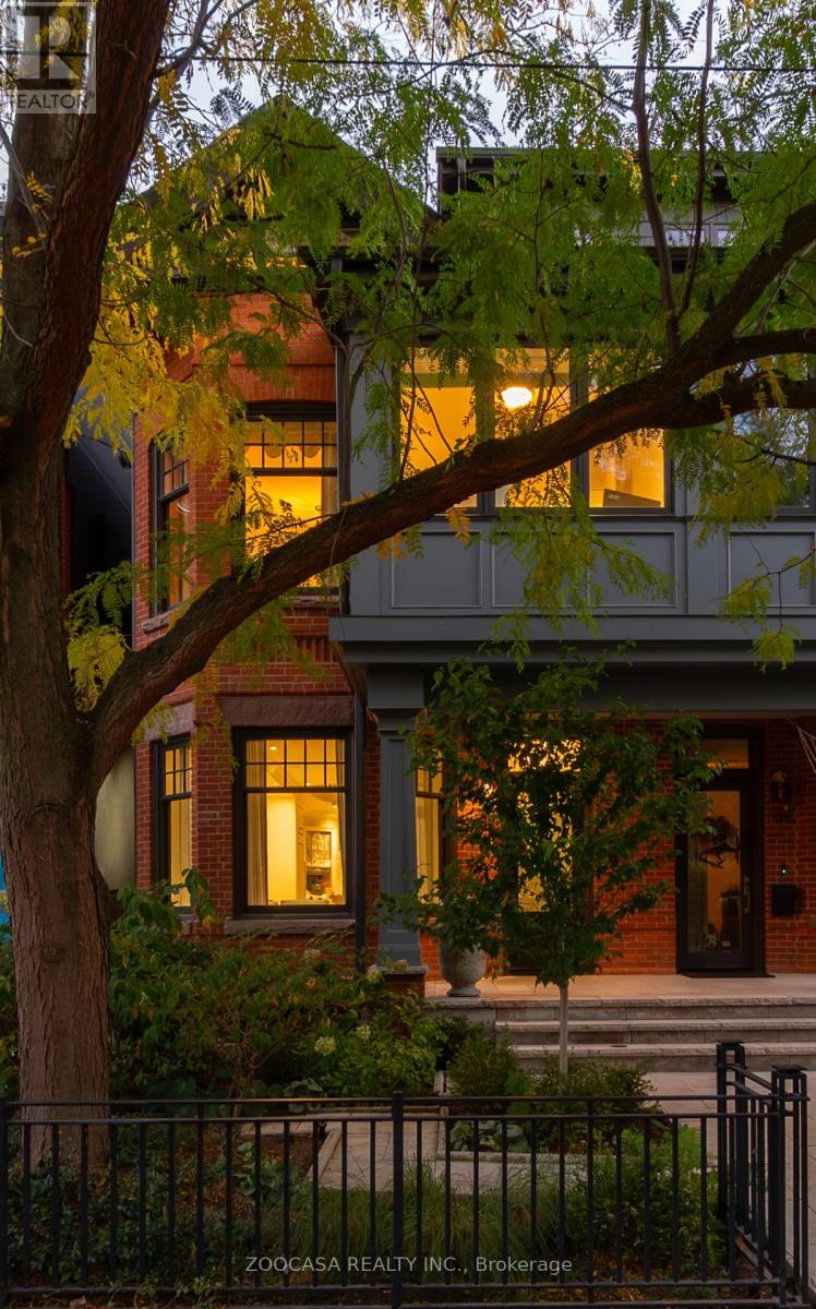 95 Walker Avenue, Toronto, Ontario  M4V 1G3 - Photo 1 - C12582832