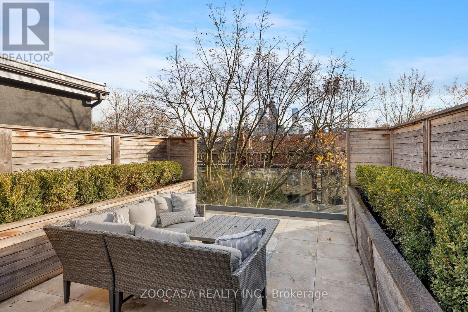 95 Walker Avenue, Toronto, Ontario  M4V 1G3 - Photo 33 - C12582832