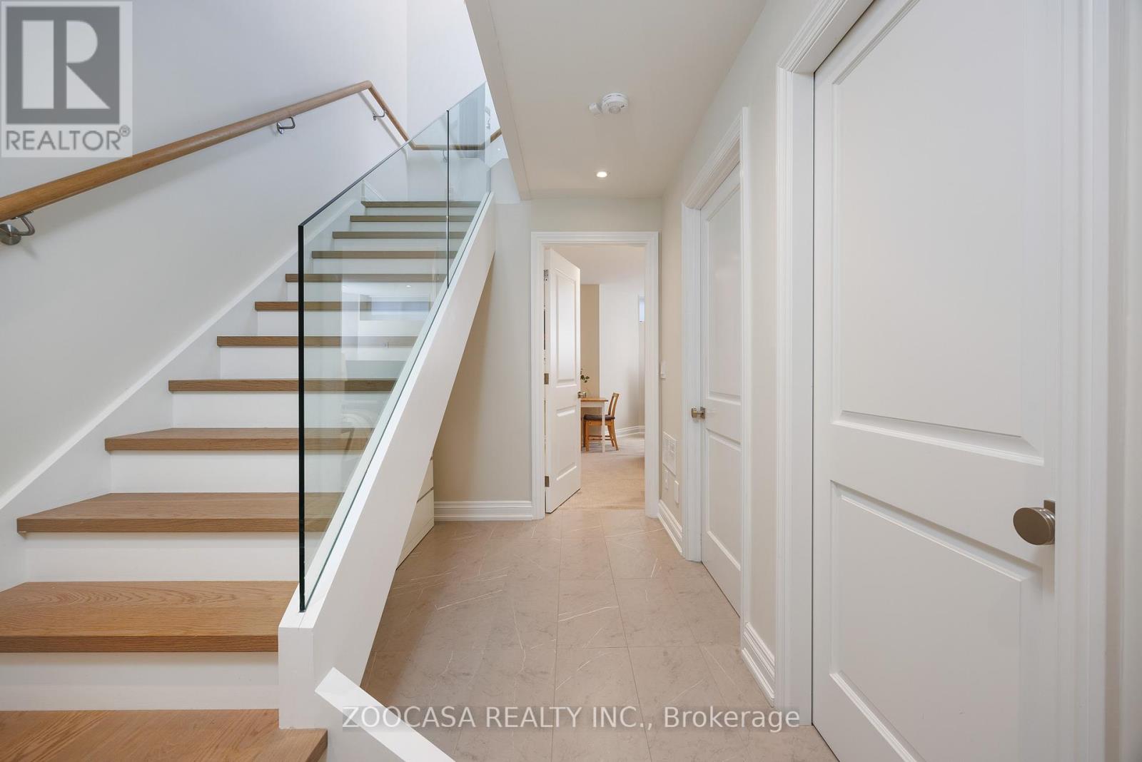 95 Walker Avenue, Toronto, Ontario  M4V 1G3 - Photo 34 - C12582832