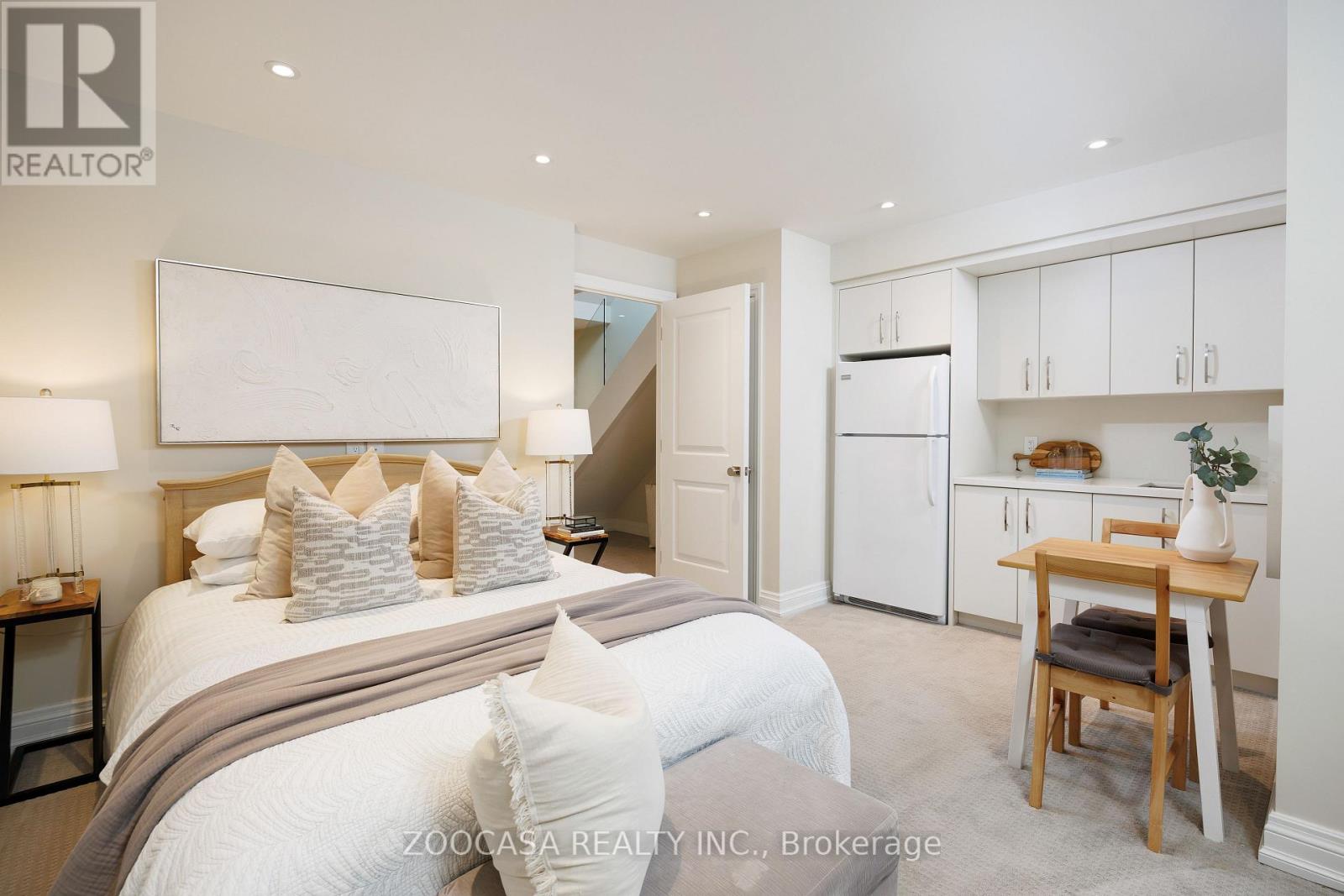 95 Walker Avenue, Toronto, Ontario  M4V 1G3 - Photo 35 - C12582832