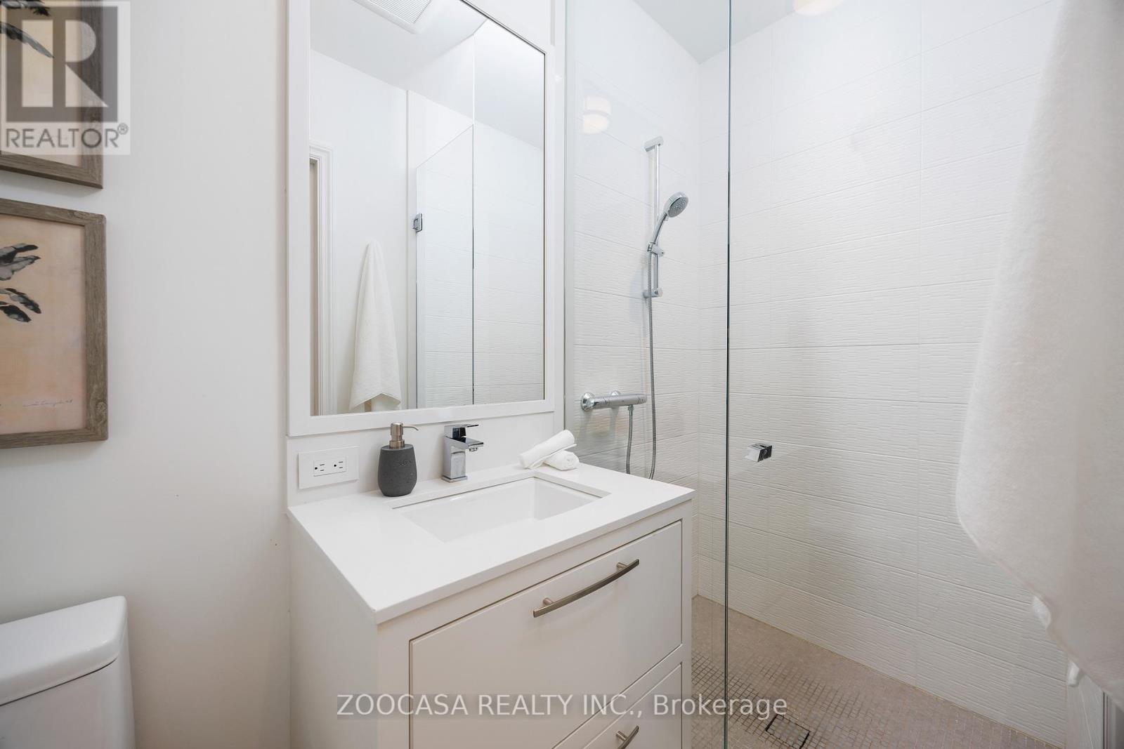 95 Walker Avenue, Toronto, Ontario  M4V 1G3 - Photo 36 - C12582832