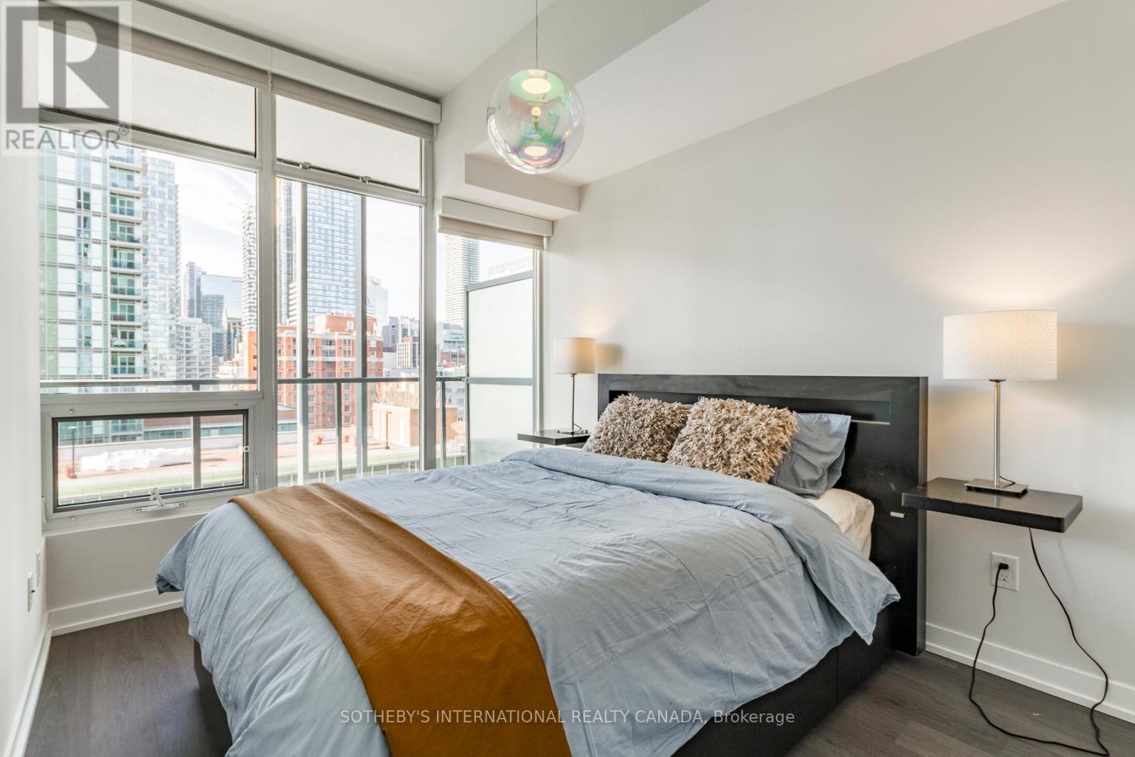 1111 - 105 George Street, Toronto, Ontario  M5A 0L4 - Photo 14 - C12582858