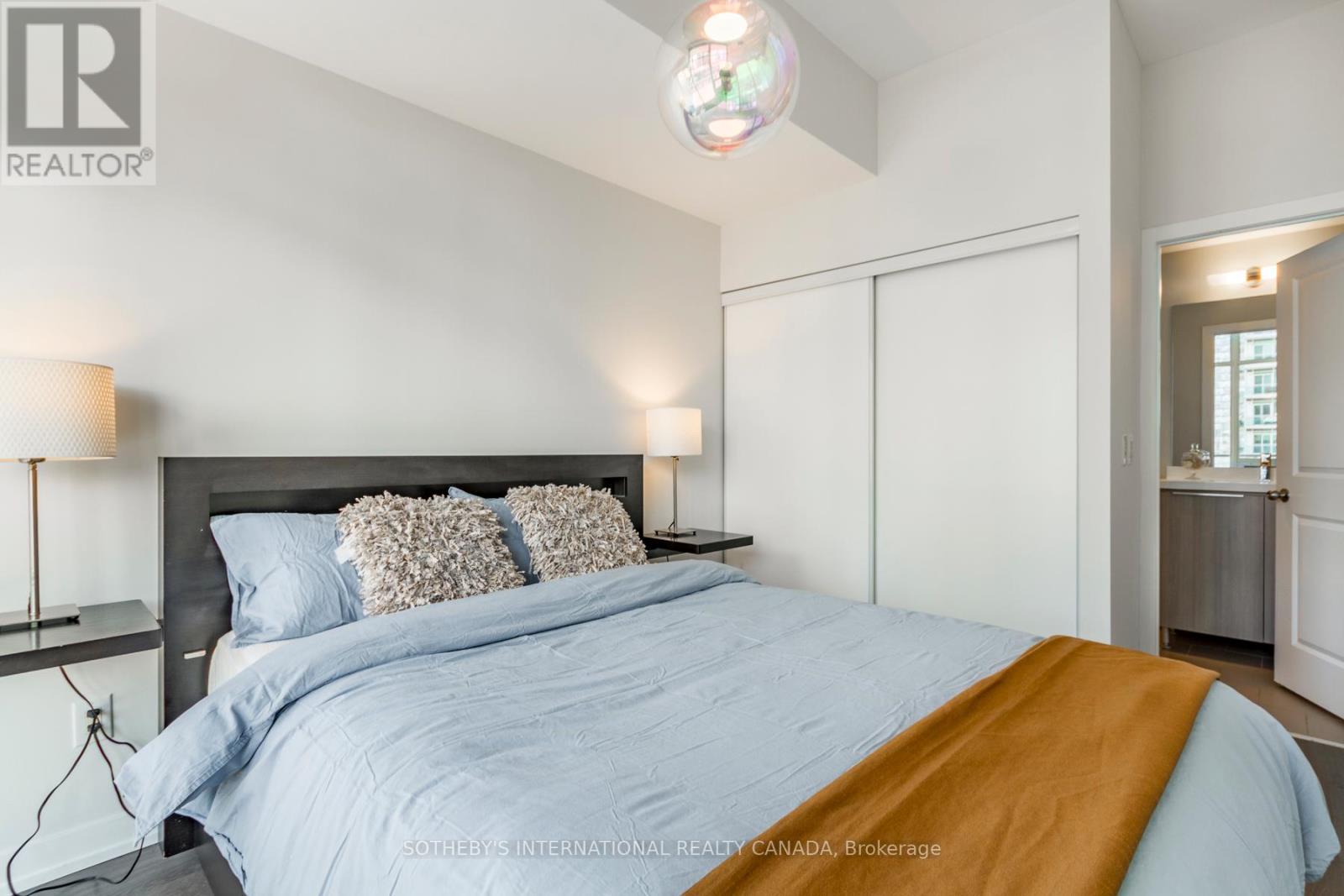 1111 - 105 George Street, Toronto, Ontario  M5A 0L4 - Photo 15 - C12582858