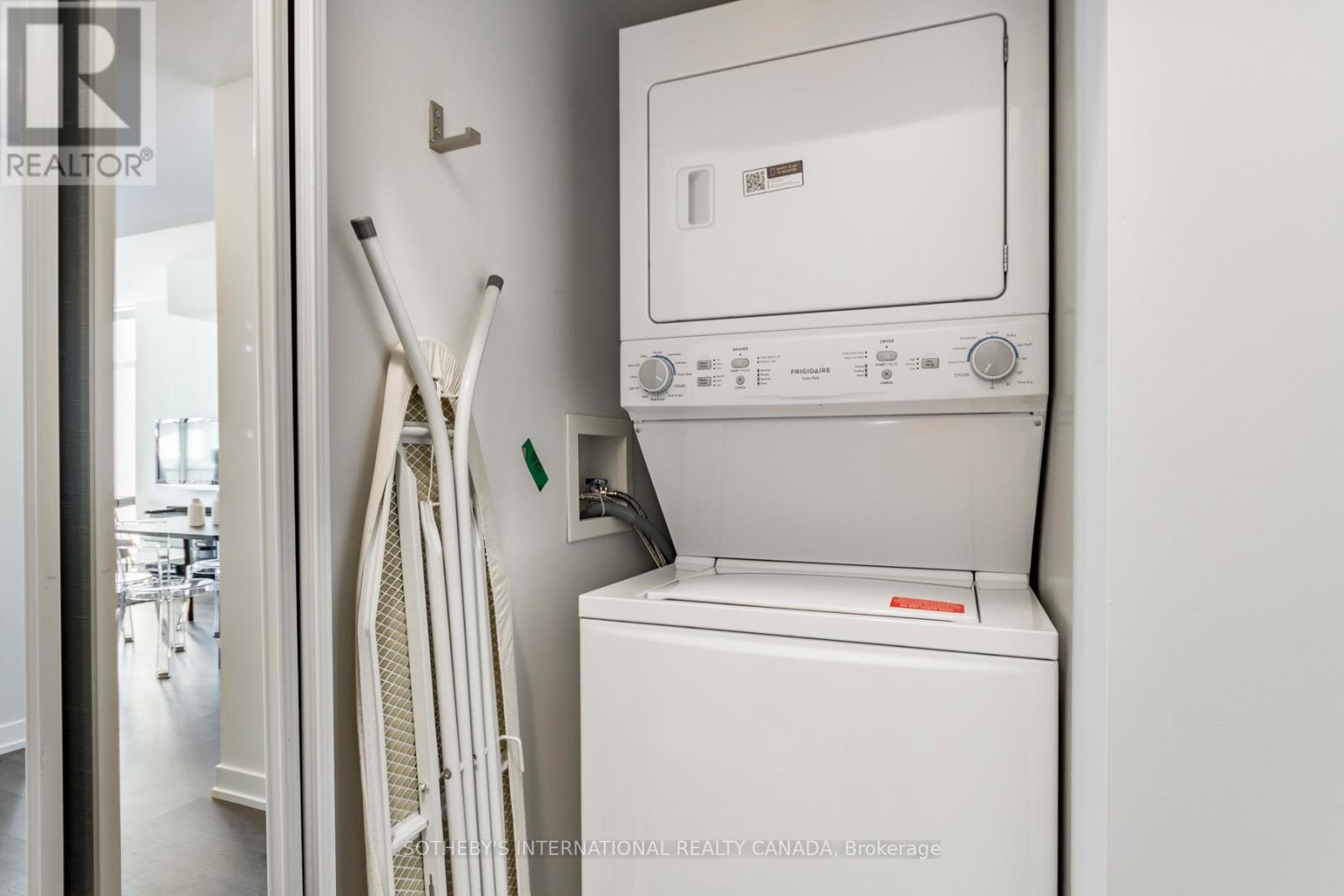 1111 - 105 George Street, Toronto, Ontario  M5A 0L4 - Photo 22 - C12582858