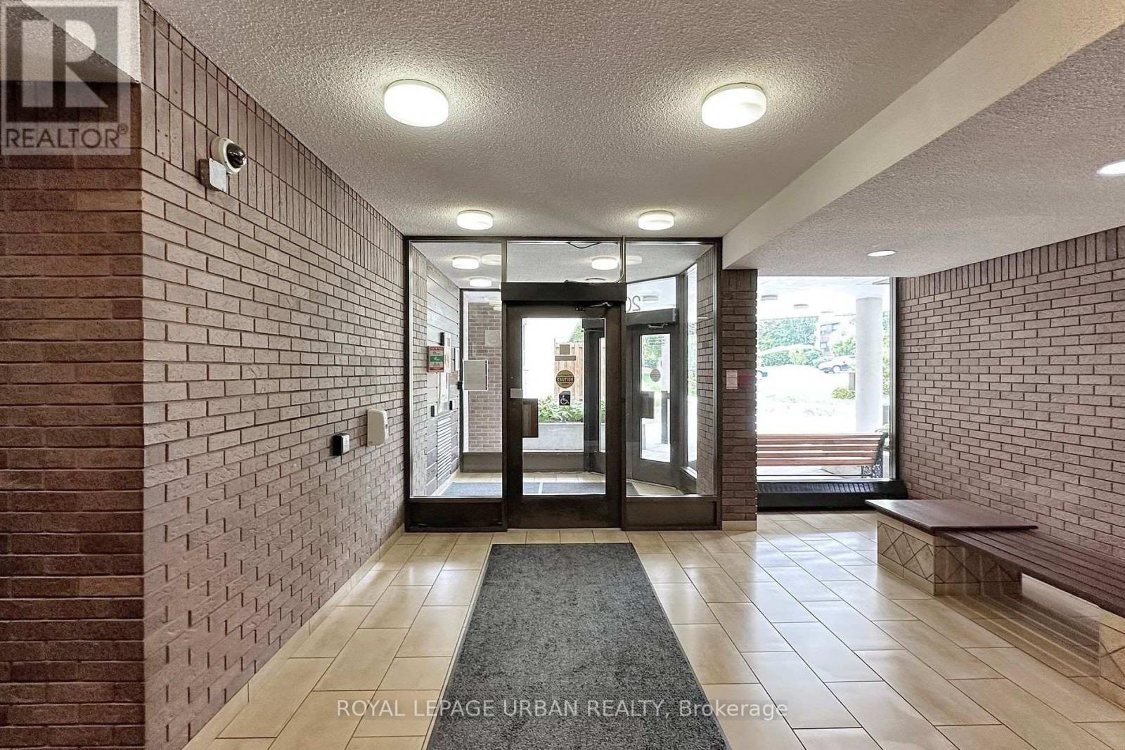 102 - 20 Sunrise Avenue, Toronto, Ontario  M4A 2R2 - Photo 8 - C12582890