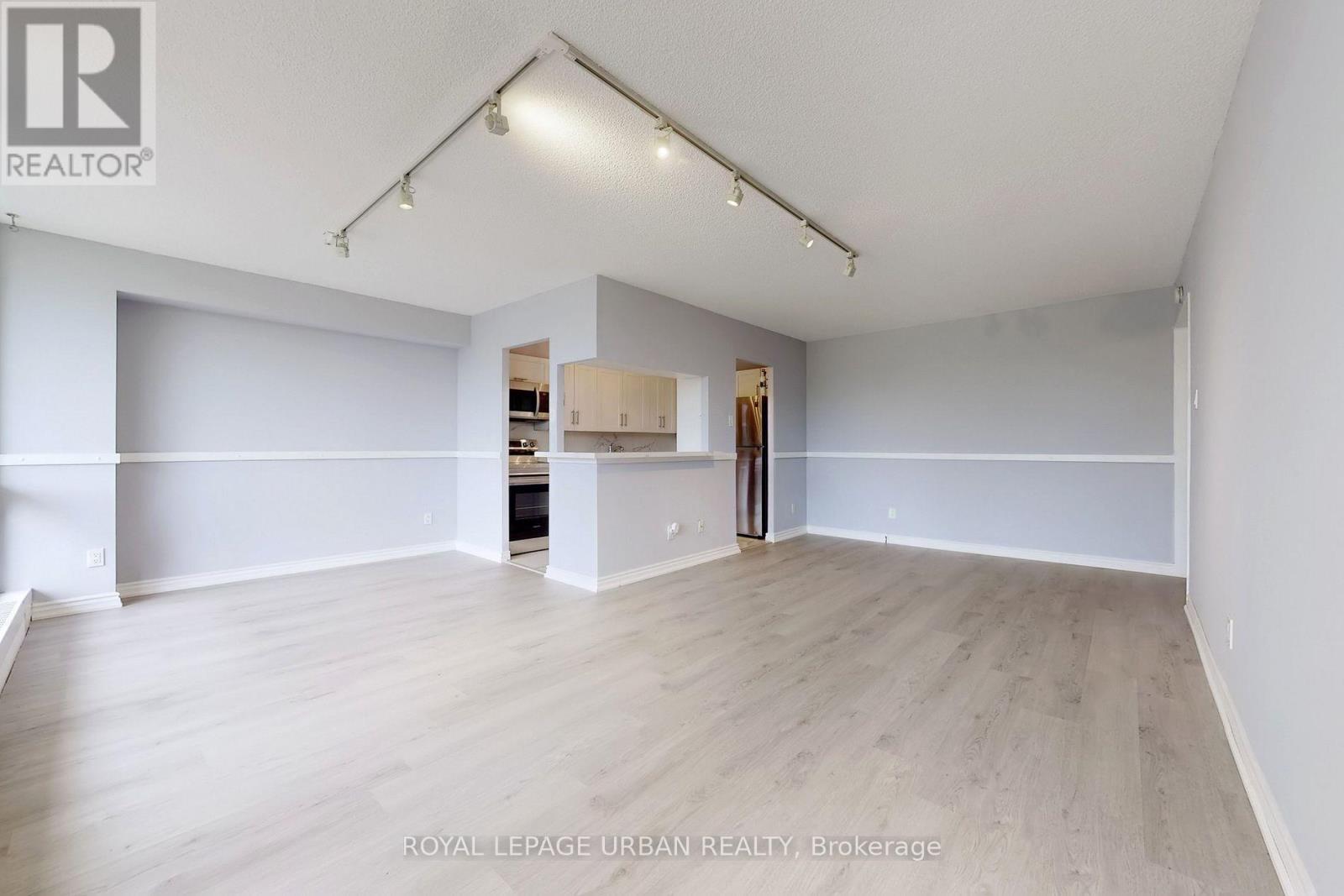 102 - 20 Sunrise Avenue, Toronto, Ontario  M4A 2R2 - Photo 17 - C12582892