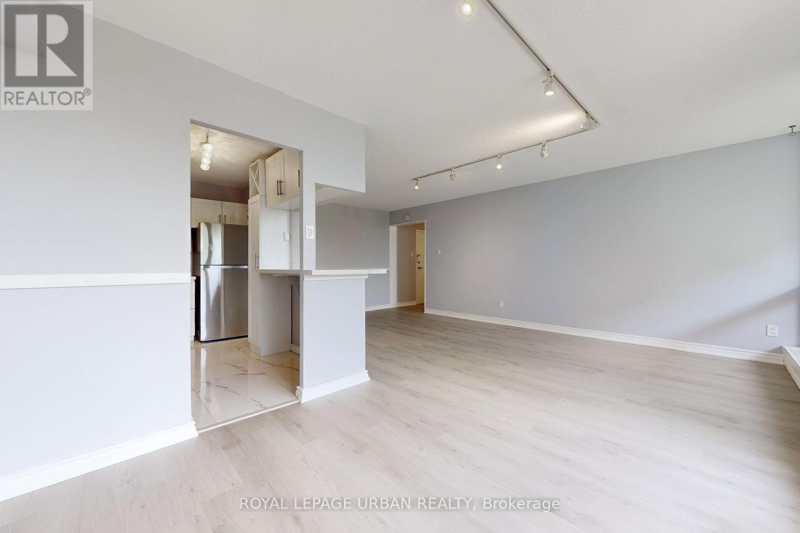 102 - 20 Sunrise Avenue, Toronto, Ontario  M4A 2R2 - Photo 27 - C12582892