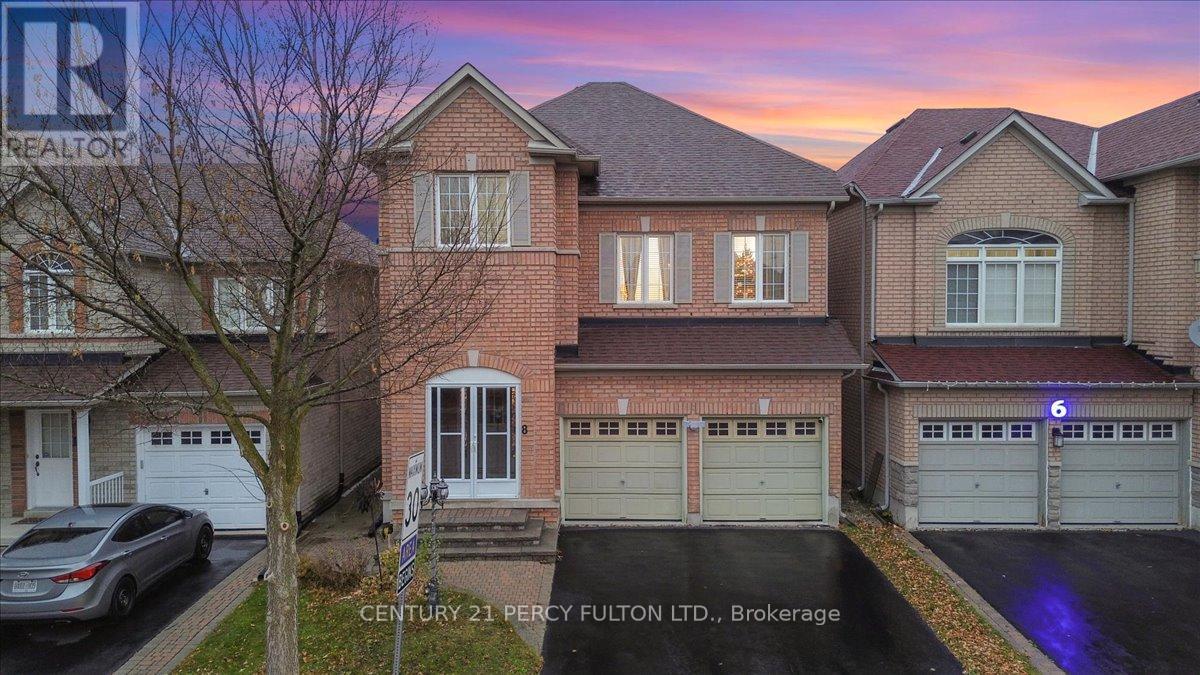8 BOULDERBROOK DRIVE, Toronto, Ontario