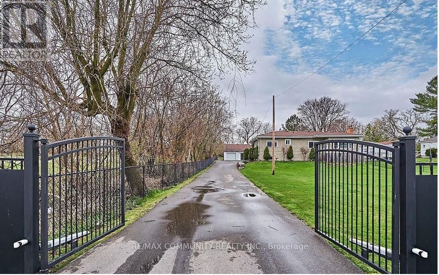 2170 THORNTON ROAD N, Oshawa, Ontario