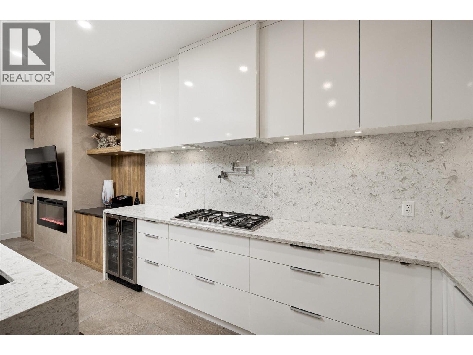 525 Mcclure Road Unit# 2, Kelowna, British Columbia  V1W 1K9 - Photo 6 - 10369867