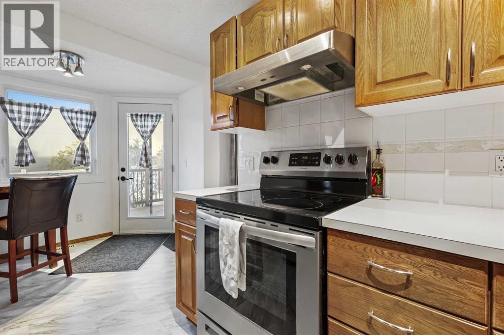 188 Christie Park Hill Sw, Calgary, Alberta  T3H 2V5 - Photo 10 - A2269886