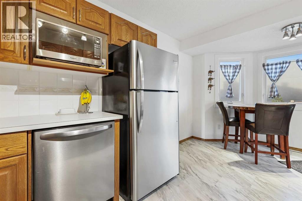 188 Christie Park Hill Sw, Calgary, Alberta  T3H 2V5 - Photo 9 - A2269886