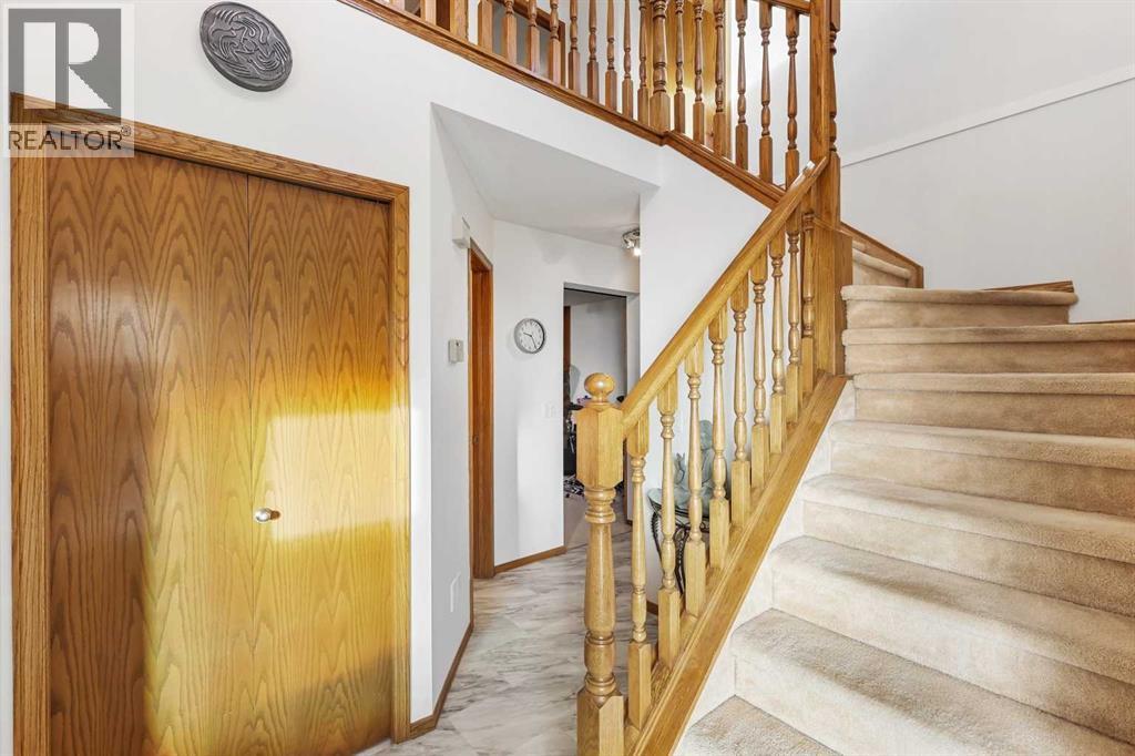 188 Christie Park Hill Sw, Calgary, Alberta  T3H 2V5 - Photo 18 - A2269886