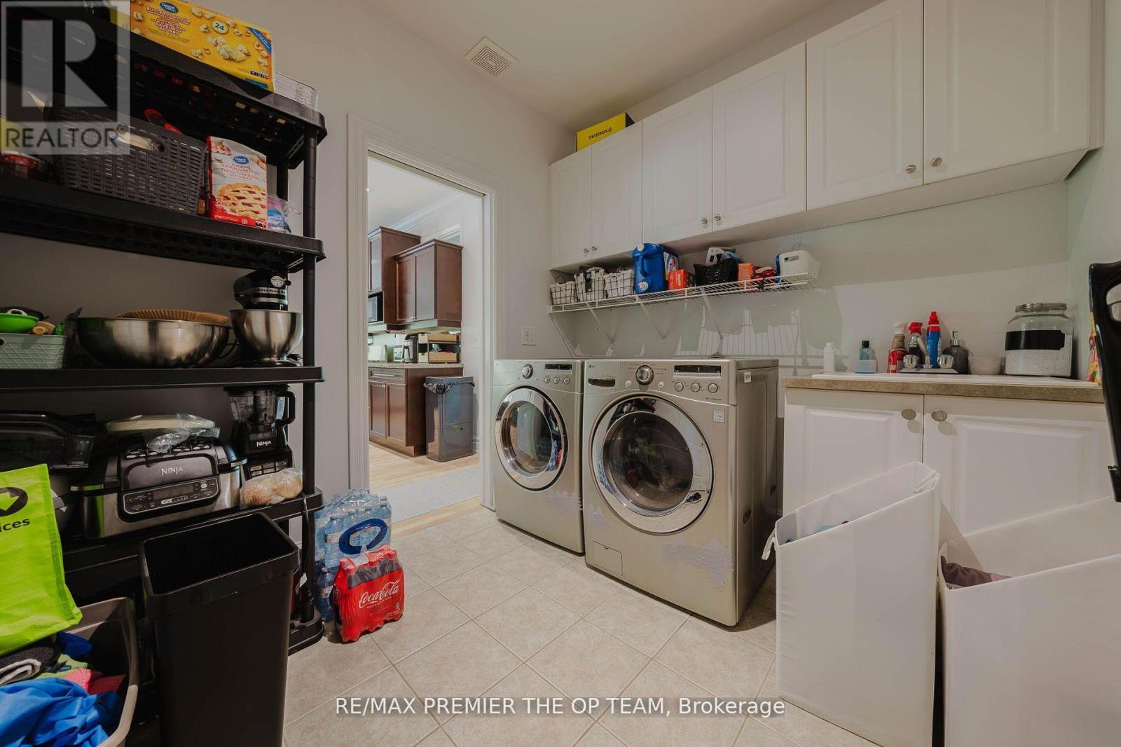 1856 Innisbrook Street, Innisfil, Ontario  L9S 5A3 - Photo 16 - N12582844