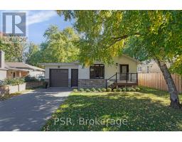 15 WENDERLY DRIVE, Aurora, Ontario