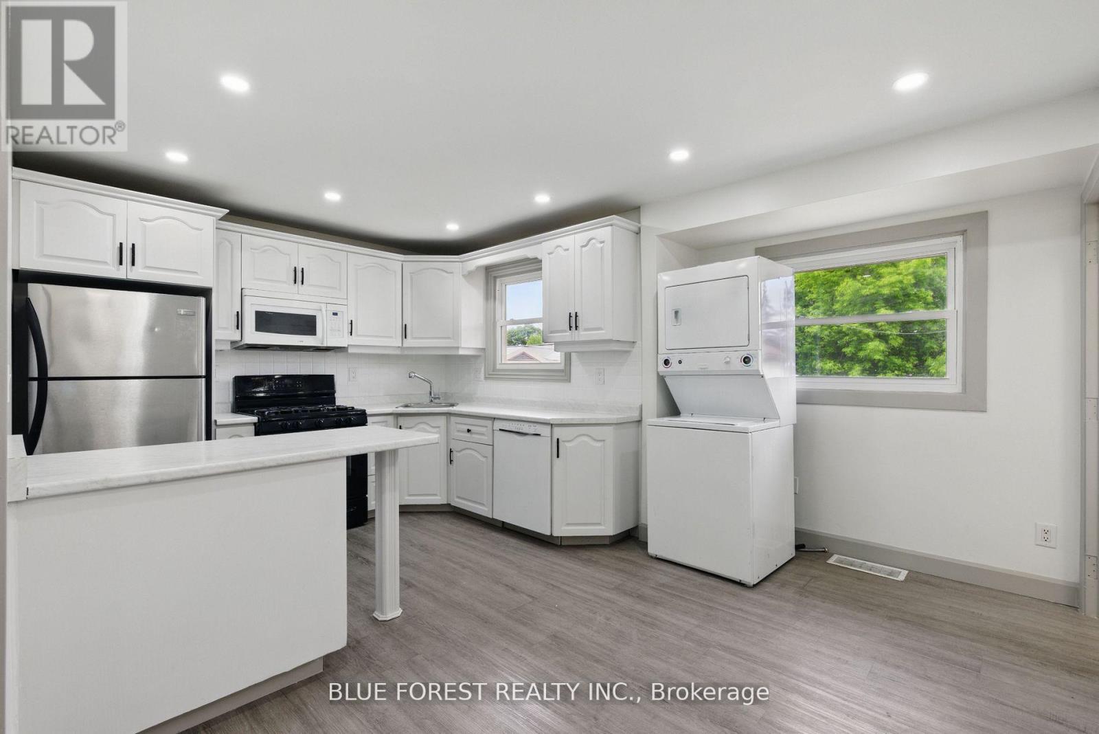 197 Atkinson Boulevard, London East, Ontario  N5W 4Z5 - Photo 9 - X12583030