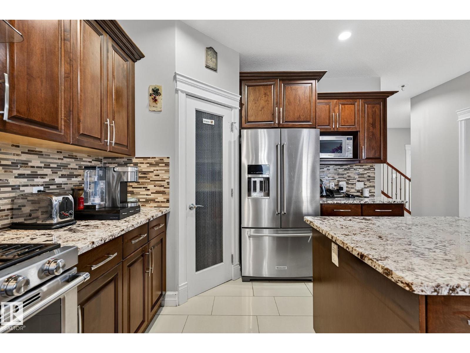 1232 Cunningham Dr Sw, Edmonton, Alberta  T6W 0R4 - Photo 13 - E4466886