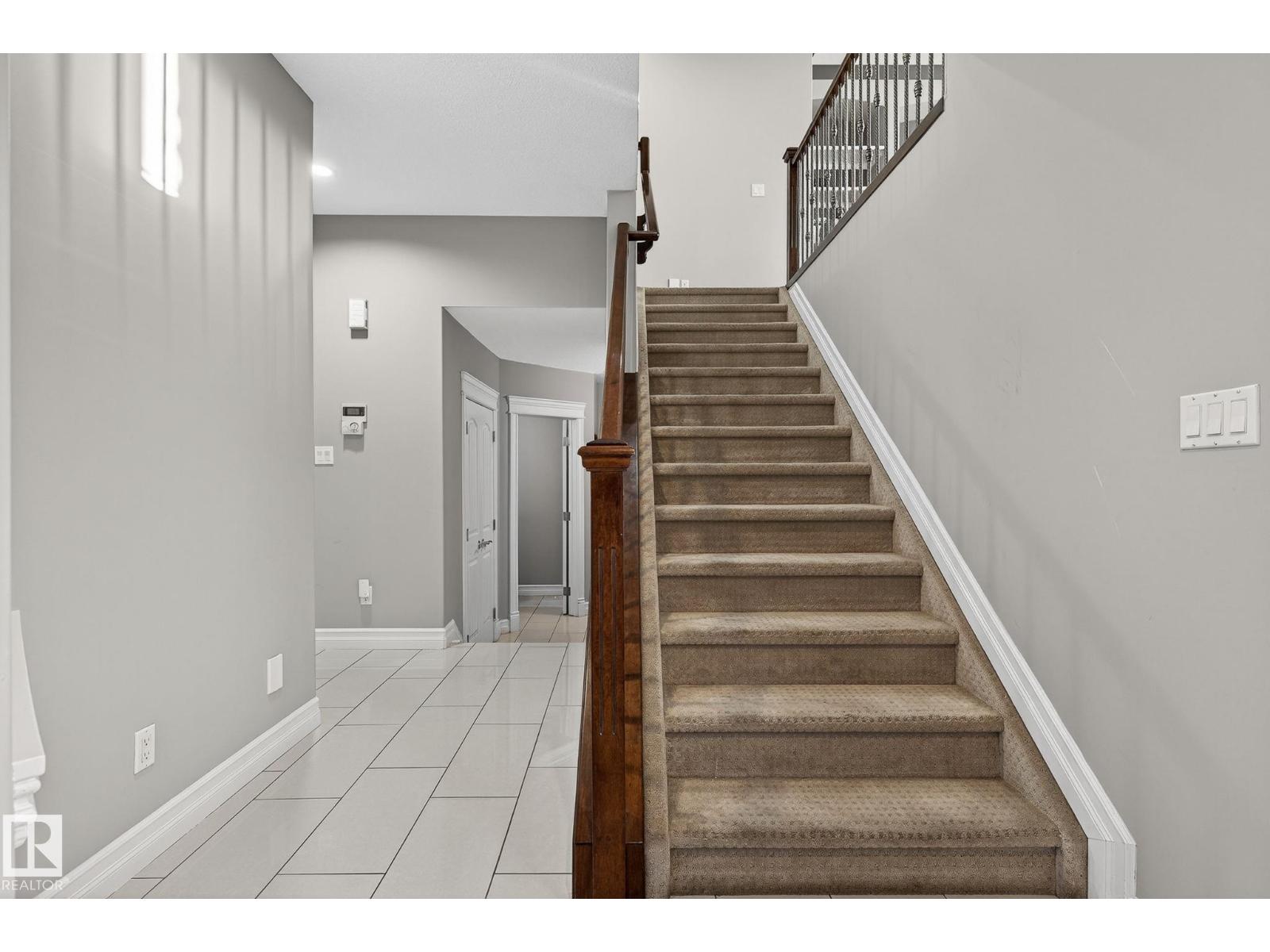 1232 Cunningham Dr Sw, Edmonton, Alberta  T6W 0R4 - Photo 7 - E4466886