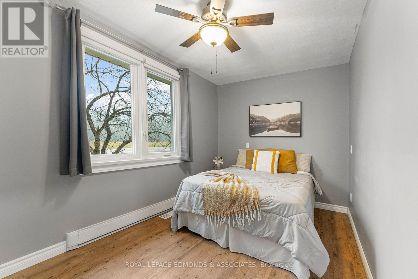 214 Achray Road, Petawawa, Ontario  K8A 6W8 - Photo 13 - X12583008